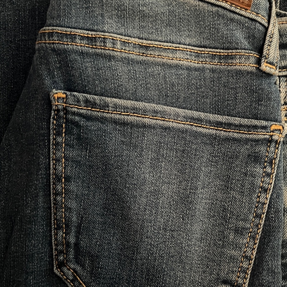 NWT Hollister High Rise Flare 00R - Picture 4 of 4